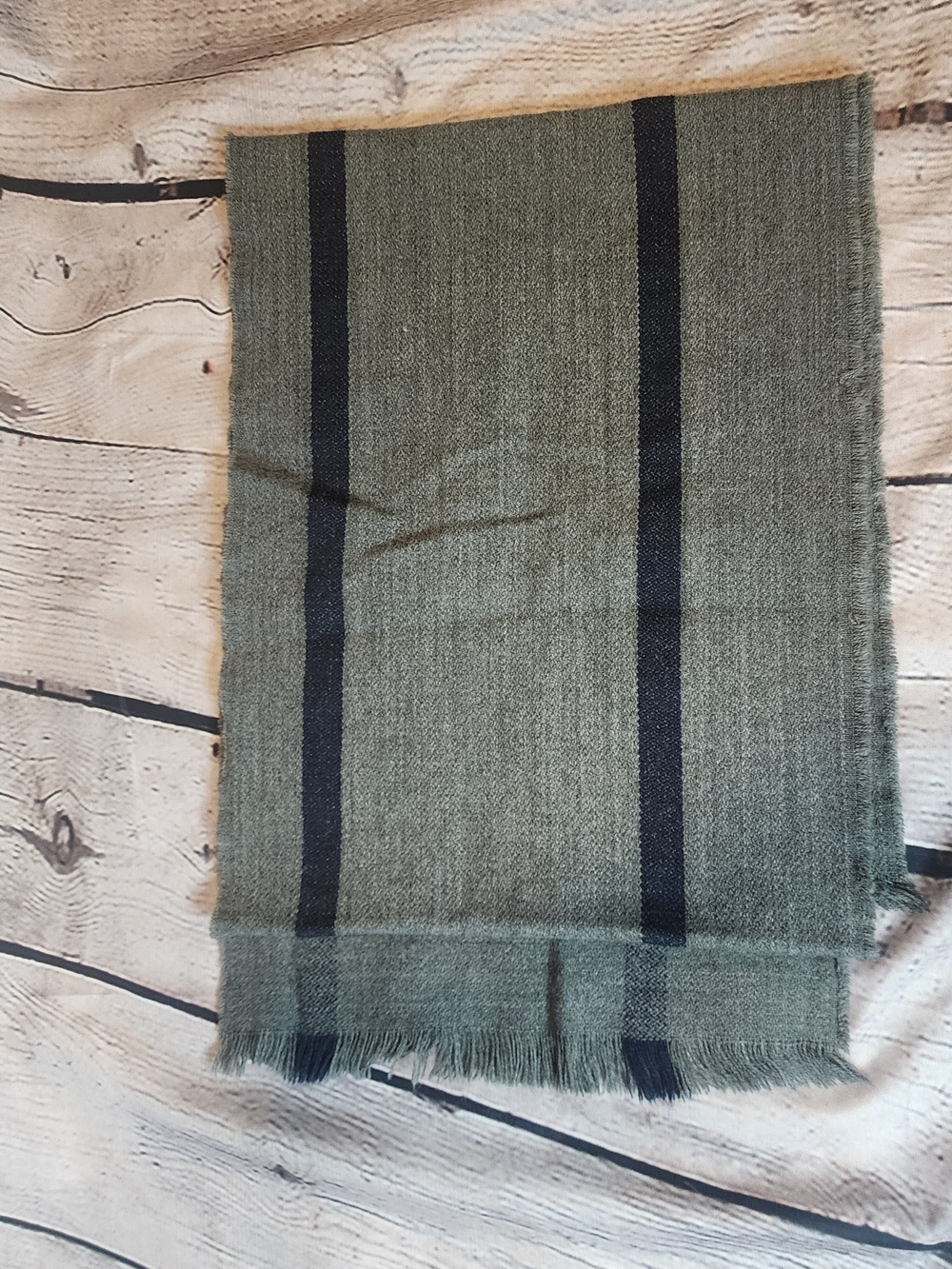 Goodfellow & Co Gray Fringe Blanket Scarf - Picture 3 of 3